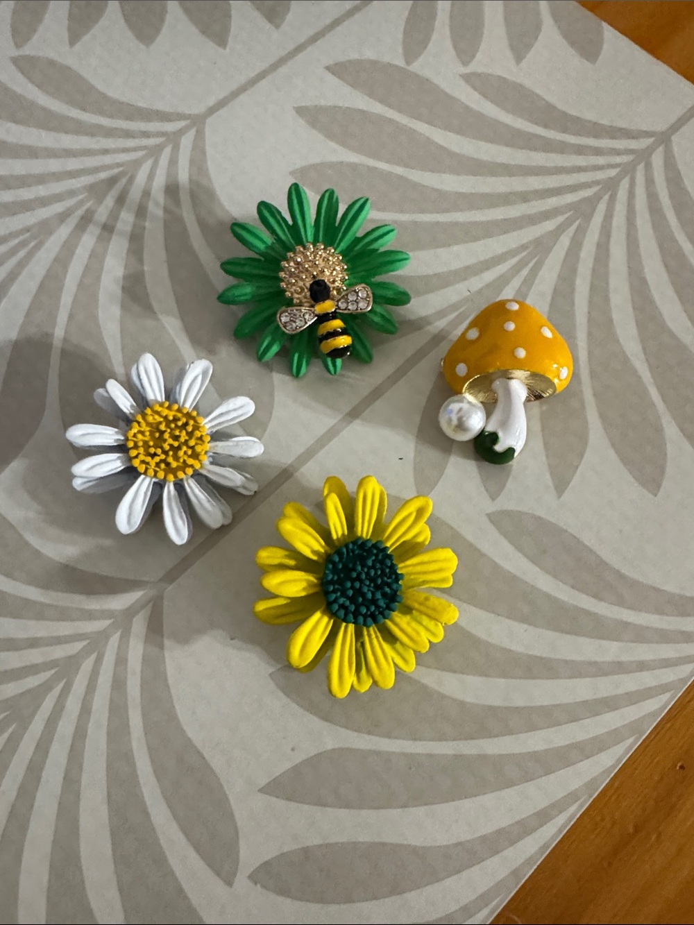 Flower & Mushroom Decorative Brooch Pins - Yellow, White, Green